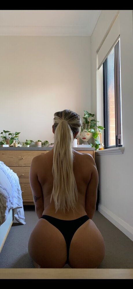 Photo nue de fuite OnlyFans de Charlie