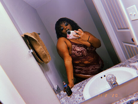 Photo nue de fuite OnlyFans de Raven