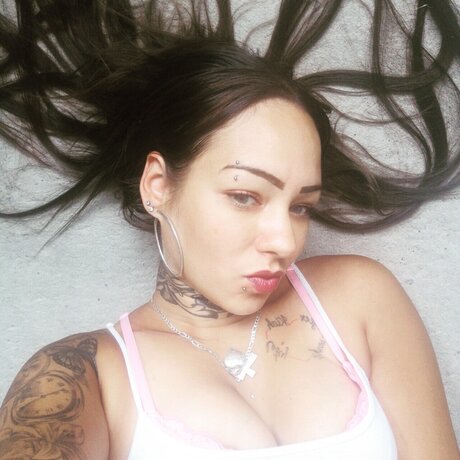 Photo nue de fuite OnlyFans de Caramel Angel