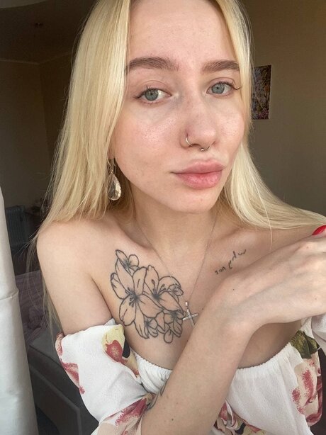 Photo nue de fuite OnlyFans de Vlada