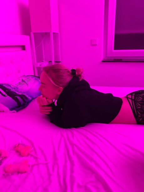 Photo nue de fuite OnlyFans de Angelic