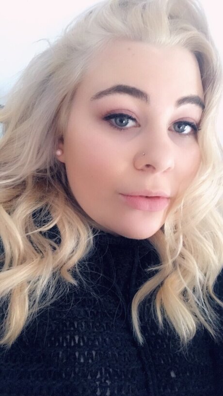 Photo nue de fuite OnlyFans de Sara