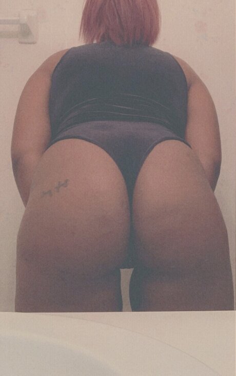 Photo nue de fuite OnlyFans de Smoknfucc