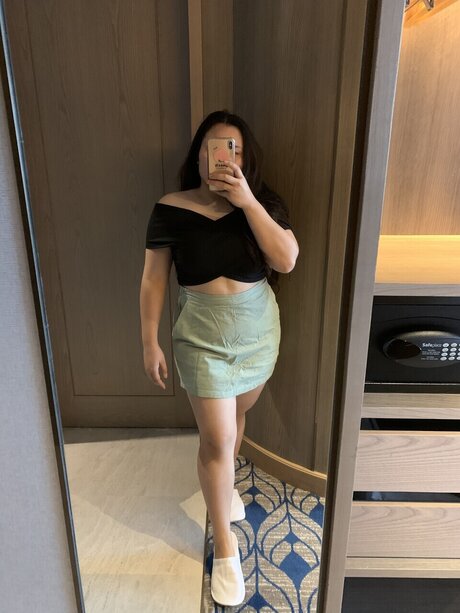 Photo nue de fuite OnlyFans de Rainnie