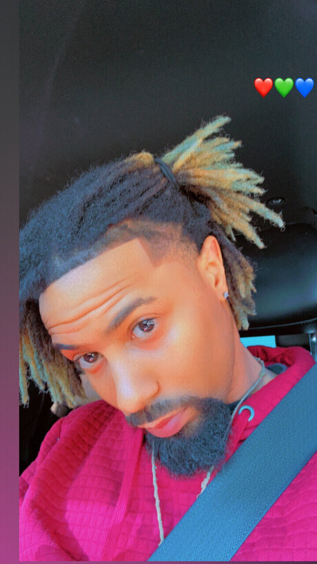 Photo nue de fuite OnlyFans de Him