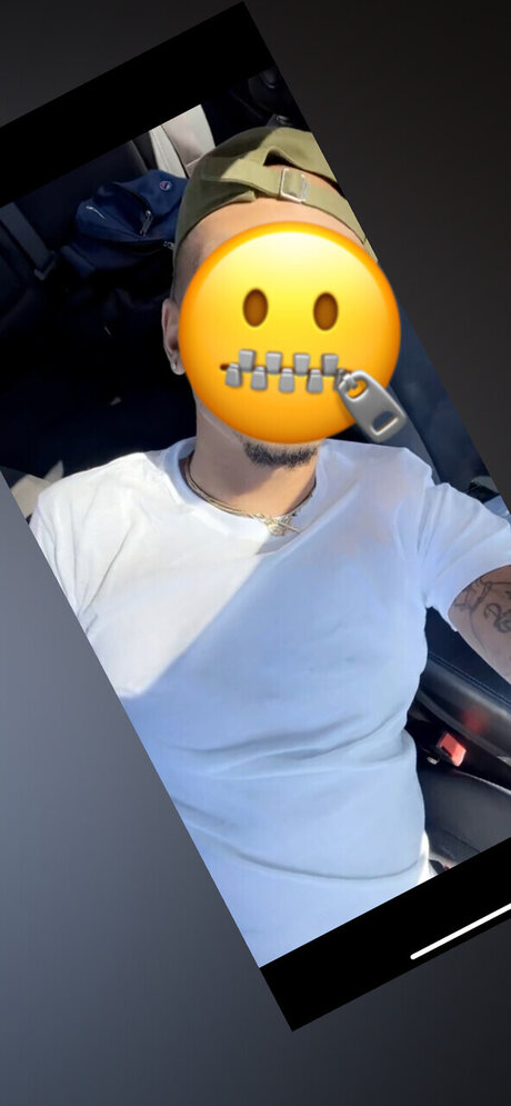Photo nue de fuite OnlyFans de Srtdavis