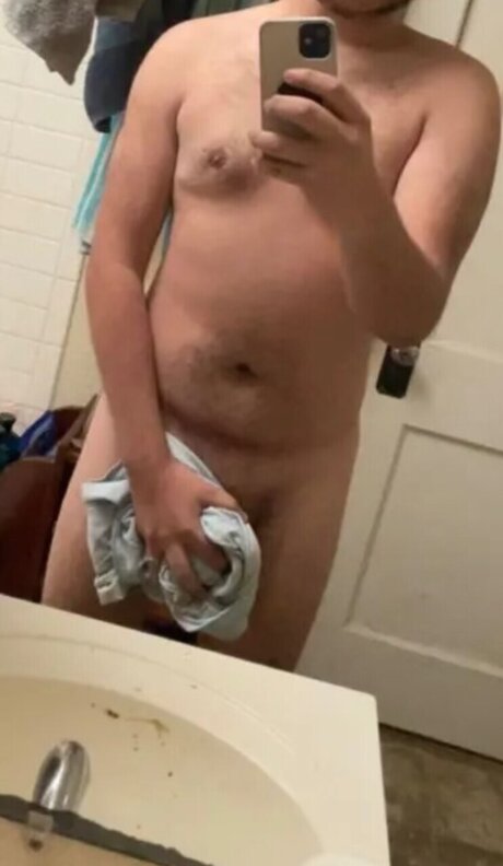 Photo nue de fuite OnlyFans de 2 Broke Boys