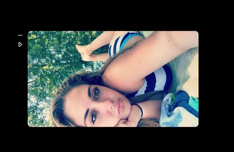 Photo nue de fuite OnlyFans de Maddy  