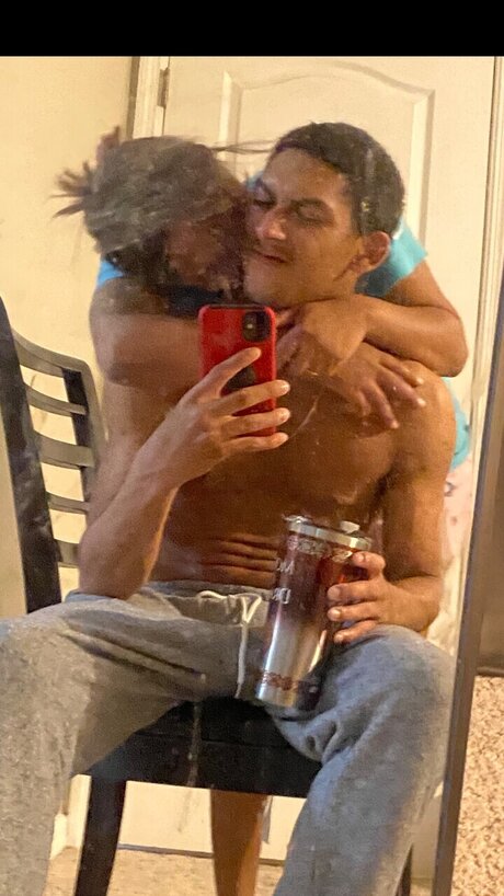 Photo nue de fuite OnlyFans de Hurtinfeelins