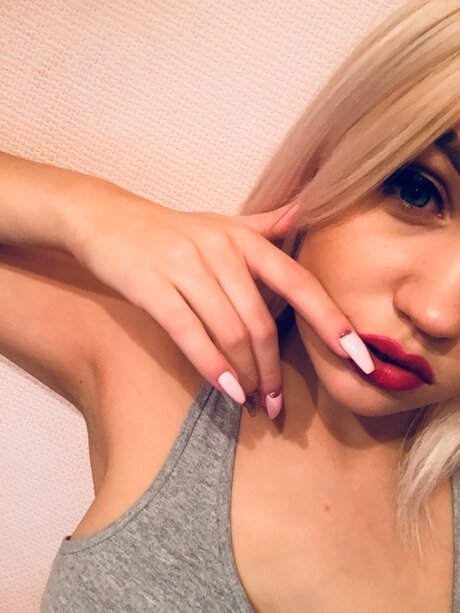 Photo nue de fuite OnlyFans de Sweetcandy