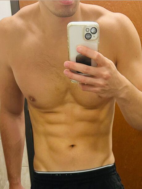 Photo nue de fuite OnlyFans de Kevin L
