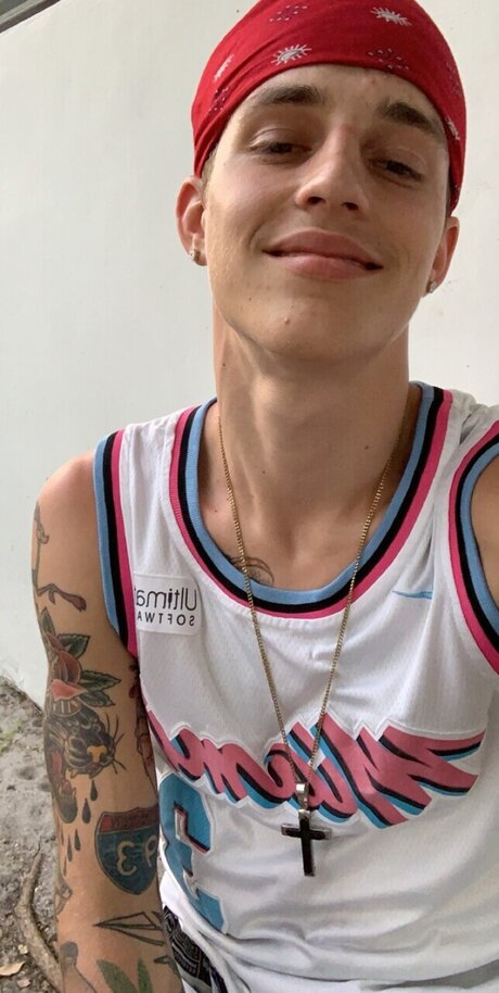 Photo nue de fuite OnlyFans de Smoke