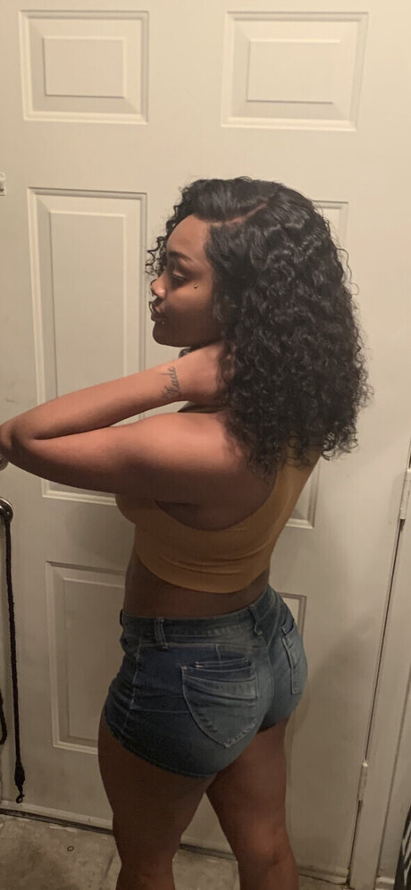 Photo nue de fuite OnlyFans de Jade