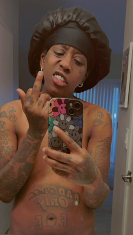 Photo nue de fuite OnlyFans de Wildluva  Da Muva Slayyer 
