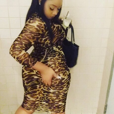 Photo nue de fuite OnlyFans de Darealmonae