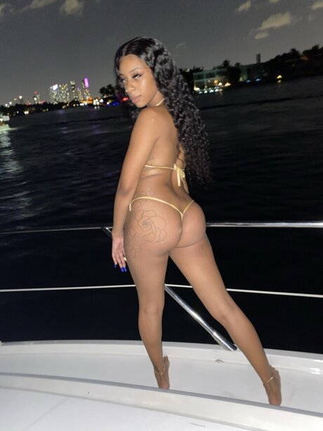 Photo nue de fuite OnlyFans de Mookbaby