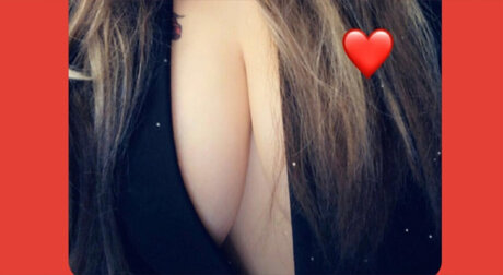 Photo nue de fuite OnlyFans de Love