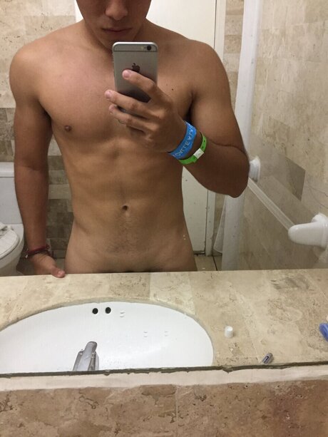 Photo nue de fuite OnlyFans de Blizz Red