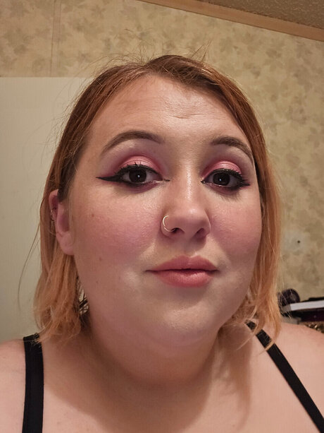 Photo nue de fuite OnlyFans de Alliekat