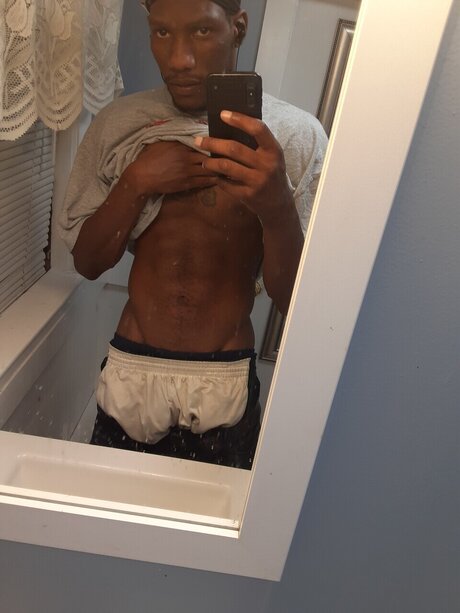 Photo nue de fuite OnlyFans de Thagod
