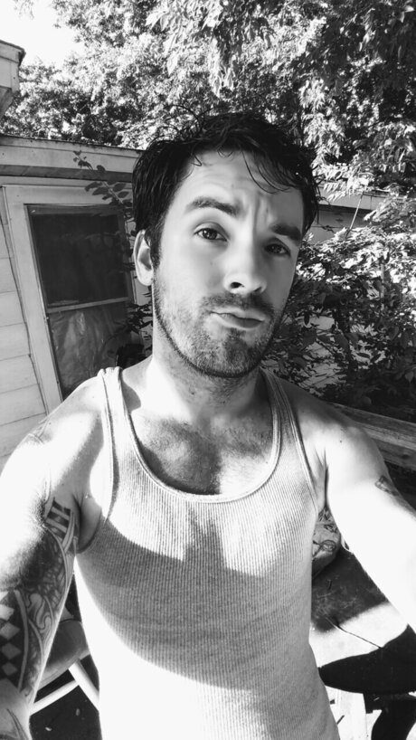 Photo nue de fuite OnlyFans de Justin T Paul