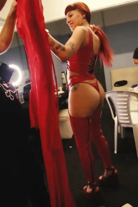 Photo nue de fuite OnlyFans de Cazzu