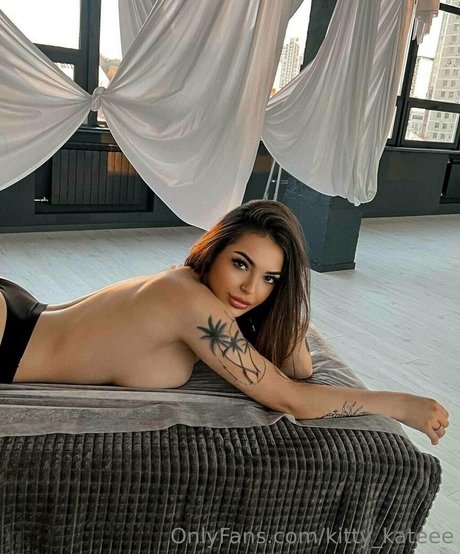 Photo nue de fuite OnlyFans de Kittykateee