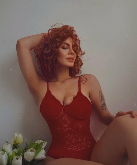 Photo nue de fuite OnlyFans de Foxy Bellyne