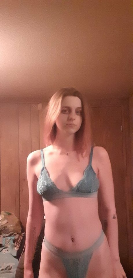 Photo nue de fuite OnlyFans de Mommymaddii