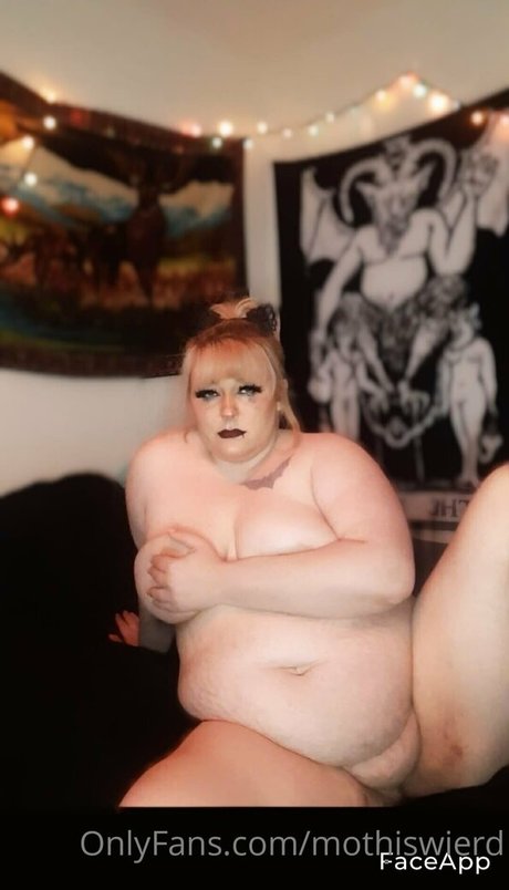 Mothisweird