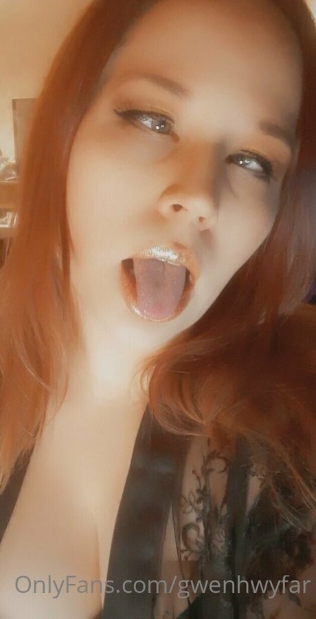 Photo nue de fuite OnlyFans de Gwenhwyfar