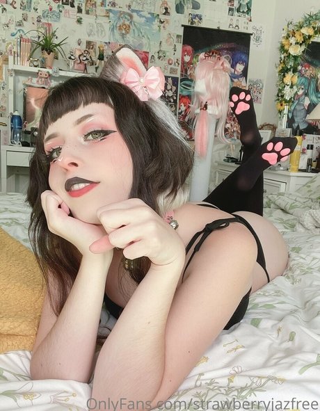 Photo nue de fuite OnlyFans de Strawberryjazfree