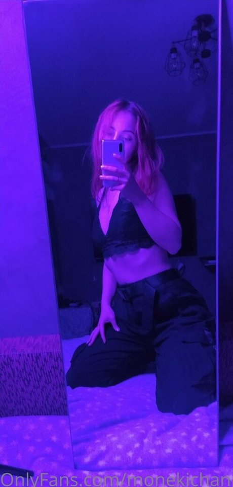 Photo nue de fuite OnlyFans de Moneki