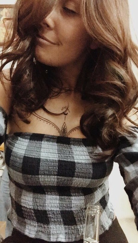 Photo nue de fuite OnlyFans de Monica Iannuzzi