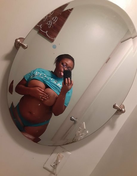 Photo nue de fuite OnlyFans de Babyusagifree