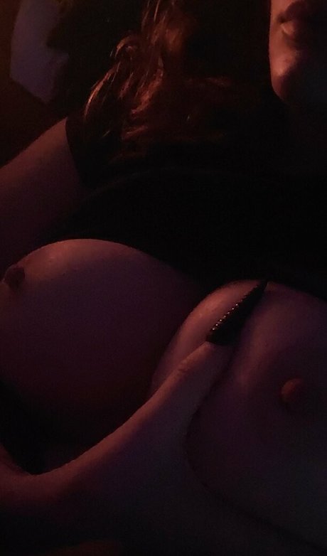 Photo nue de fuite OnlyFans de Rainia Belle