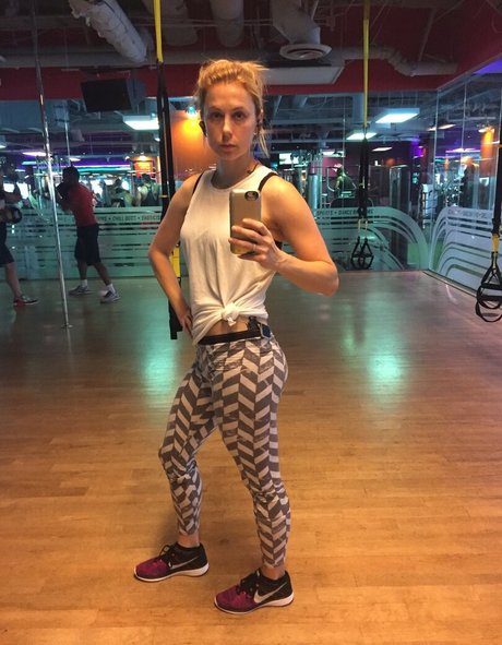 Photo nue de fuite OnlyFans de Iliza Shlesinger