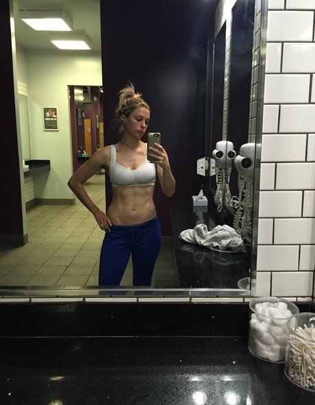 Iliza Shlesinger