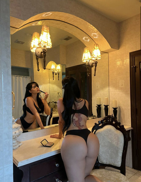 Photo nue de fuite OnlyFans de Brigarzza