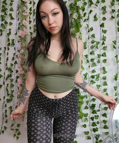 Photo nue de fuite OnlyFans de Gothgirlmaya