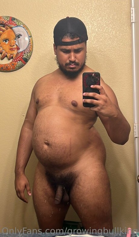 Photo nue de fuite OnlyFans de Growingbullking