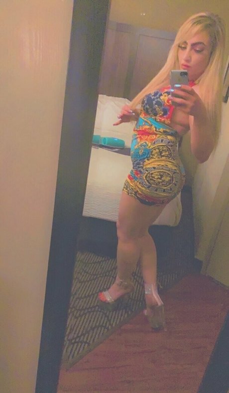 Photo nue de fuite OnlyFans de Snowbunnygang420