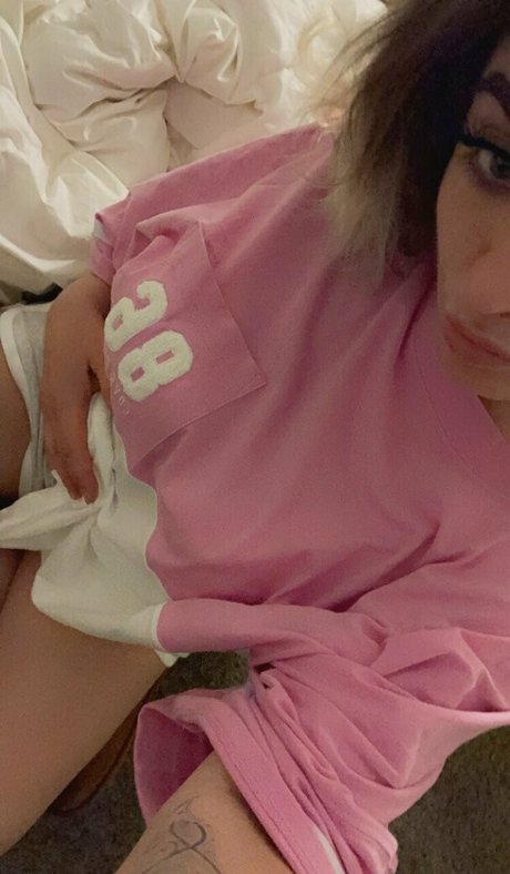 Photo nue de fuite OnlyFans de Snowbunnygang420