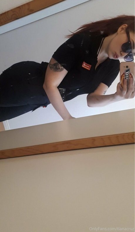 Photo nue de fuite OnlyFans de Tianacruz