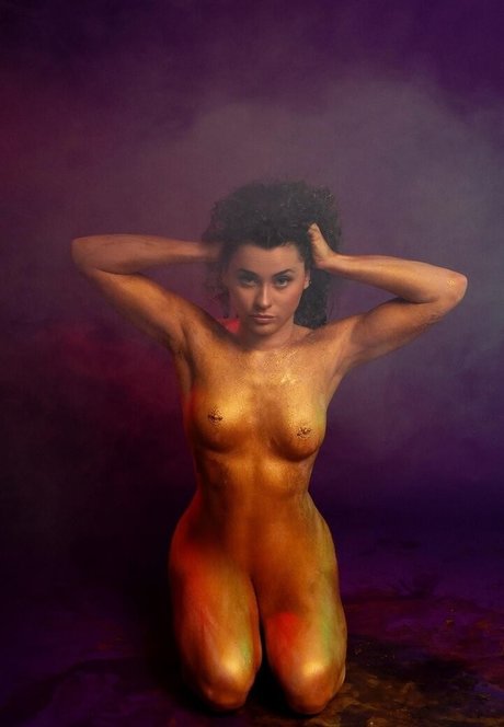 Nude Antilles