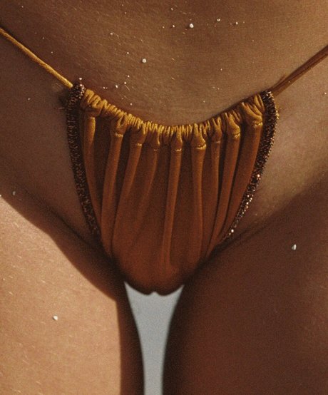 Photo nue de fuite OnlyFans de Sarasampaio