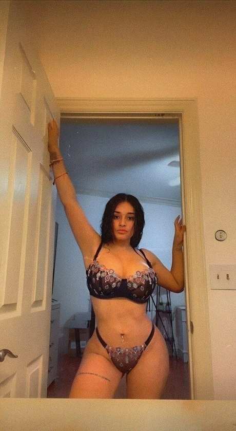 Photo nue de fuite OnlyFans de Marlene Santana
