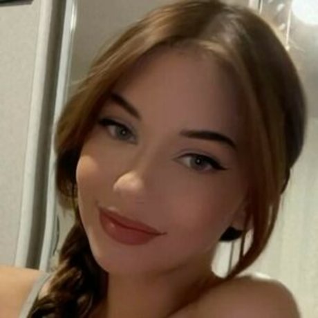 Photo nue de fuite OnlyFans de Emilyycheek