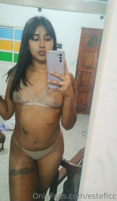 Photo nue de fuite OnlyFans de Esteficc