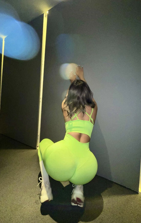 Photo nue de fuite OnlyFans de Karina1